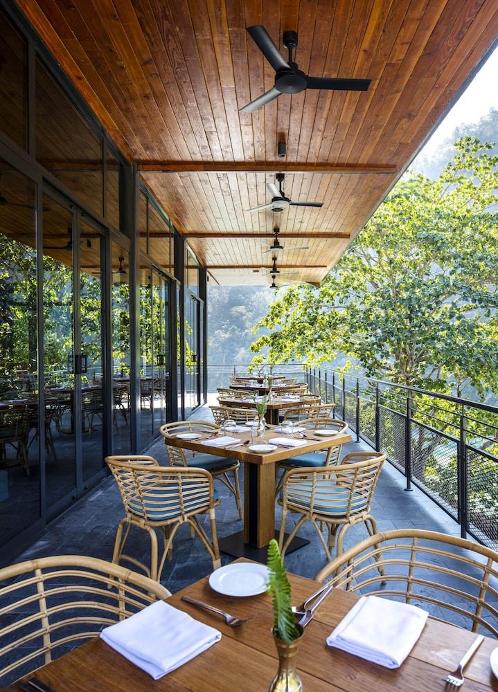 Taj Rishikesh Resort And Spa Dehradun Bagian luar foto